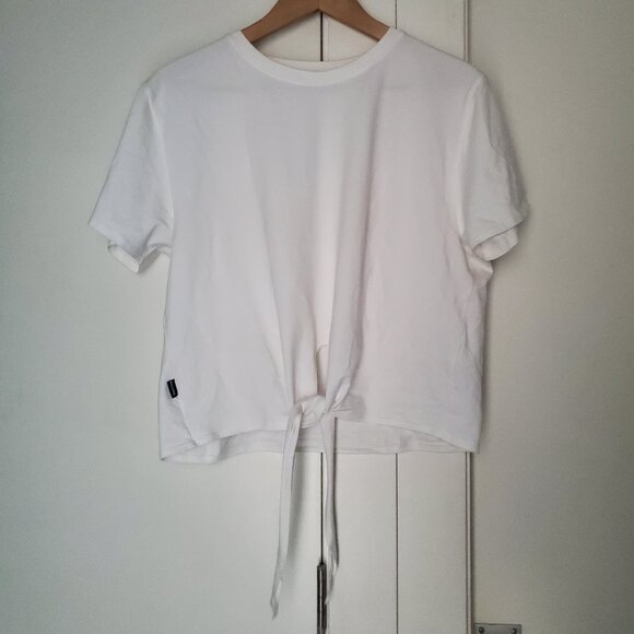 Blackmilk - White Tie Front Tee - Picture 10 of 11